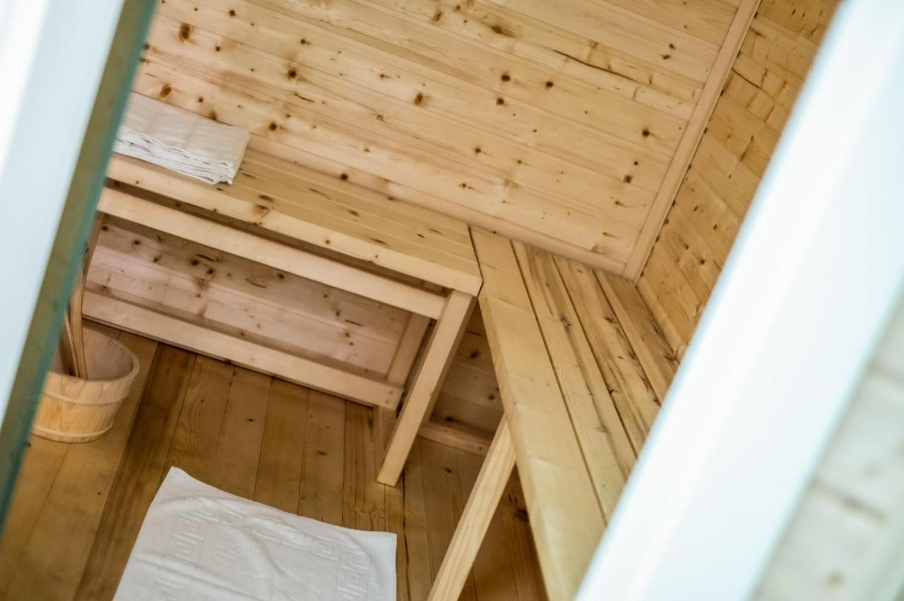 Jmr Royal -Luxury Rooms & Private Sauna Constanţa Exterior foto